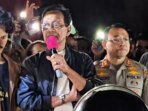 Sri-Sultan-Hamengku-Buwono-X-menenangkan-pendemo-usai-meminta-8-pendemo-dibebaskan-530219777
