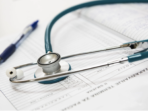 Dokter-spesialis-vs-dokter-umum