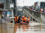 p_17410749716bf-banjir-di-cililitan-jakarta-timur